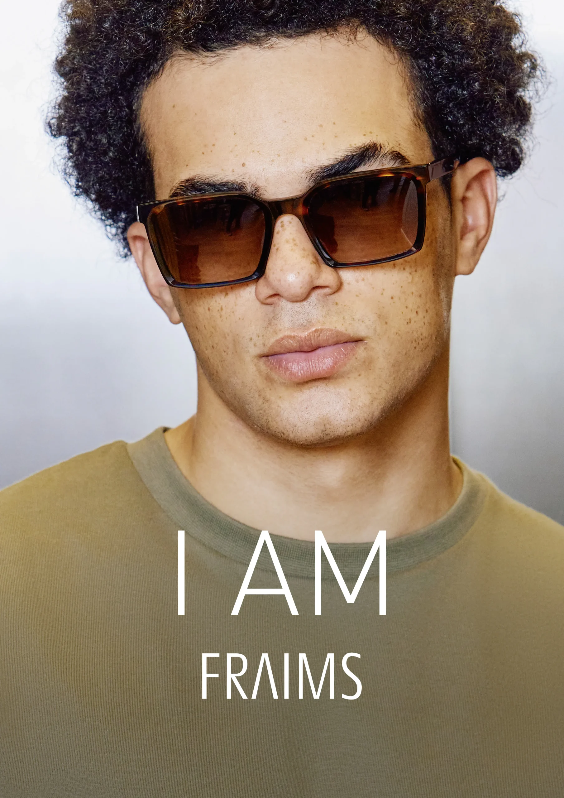 I AM FRAIMS Person mit Brillenfassung Sonnenbrille